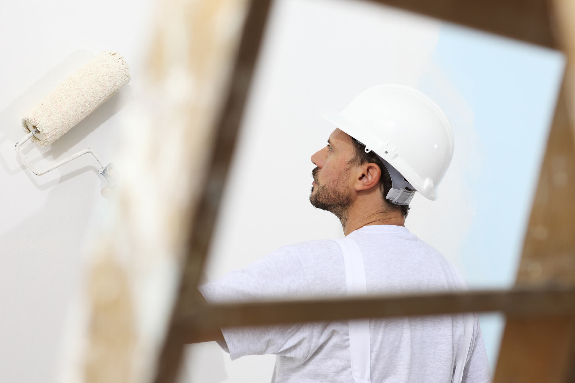 Manutenção de imóvel: que reparos fazer antes de colocar a placa de aluga-se!